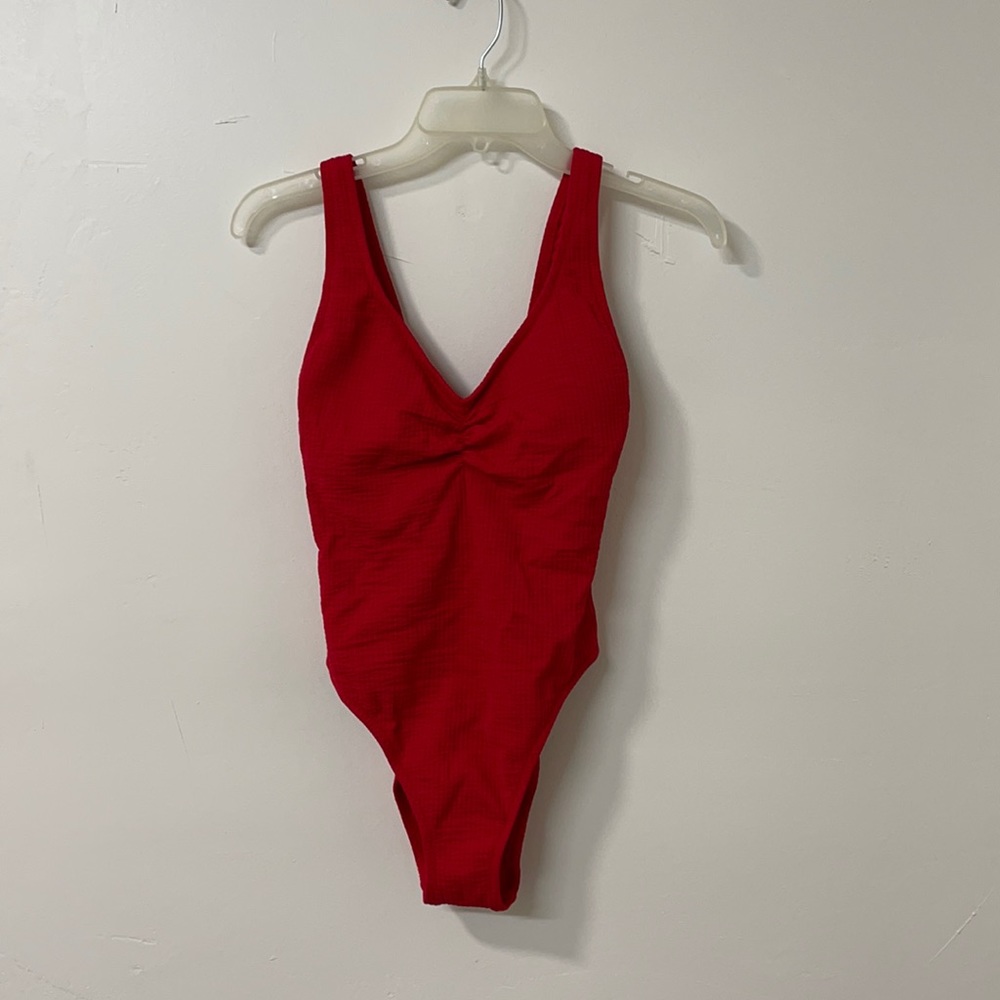 NEW low scoop back sweetheart one piece swimsuit